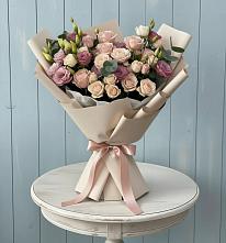 Букет цветов из:  Розы и Лизиантусы в Старокорсунской