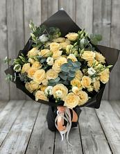 Букет цветов из:  Розы и Лизиантусы в Старокорсунской