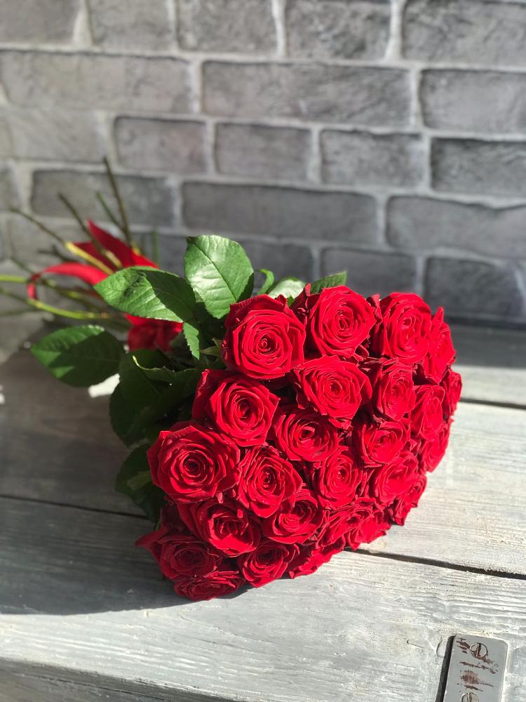 Букет Красные розы Фридом в Старокорсунской