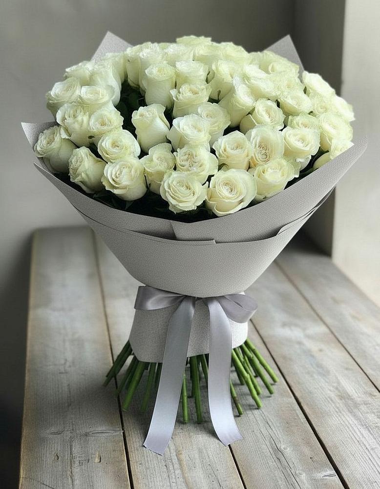 Букет 35 Белых роз в Старокорсунской