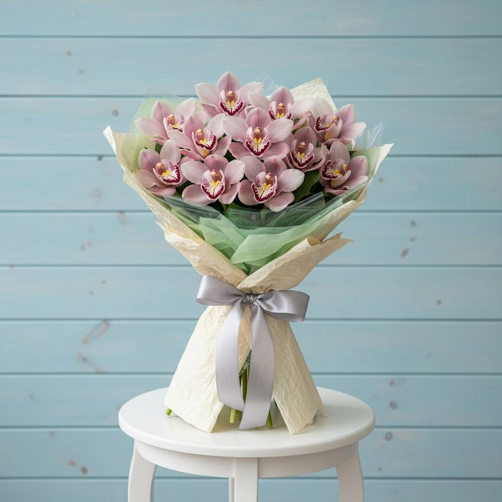 Букет цветов из: Орхидеи и Розы в Старокорсунской