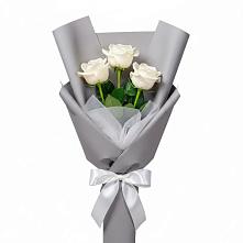Букет 3 белые розы в Старокорсунской