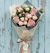 Букет цветов из:  Розы в Старокорсунской
