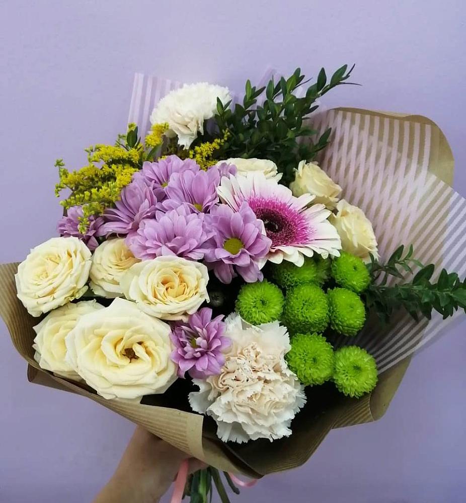 Букет цветов из: Хризантемы, Розы, Гвоздики и Герберы в Старокорсунской