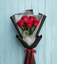 Букет цветов из:  Розы в Старокорсунской