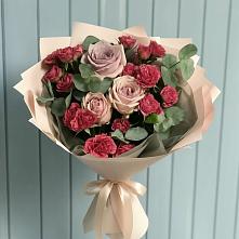 Букет цветов из:  Гвоздики и Розы в Старокорсунской