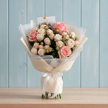Букет цветов из:  Розы в Старокорсунской