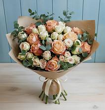 Букет цветов из:  Альстромерии и Розы #REPLACE_PRED# Старокорсунской