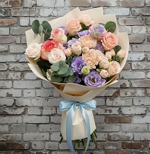 Букет цветов из:  Розы, Лизиантусы и Гвоздики в Старокорсунской