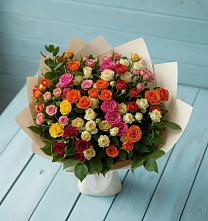 Букет Микс из разноцветных кустовых роз в Старокорсунской